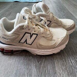 Pre school New Balance 2002r